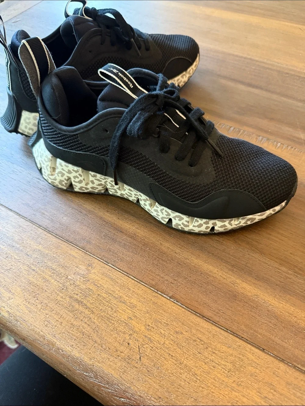 NWOT- Ortho Comfort Reebok Black Athletic Shoes with Patterned Cheetah Sole-8